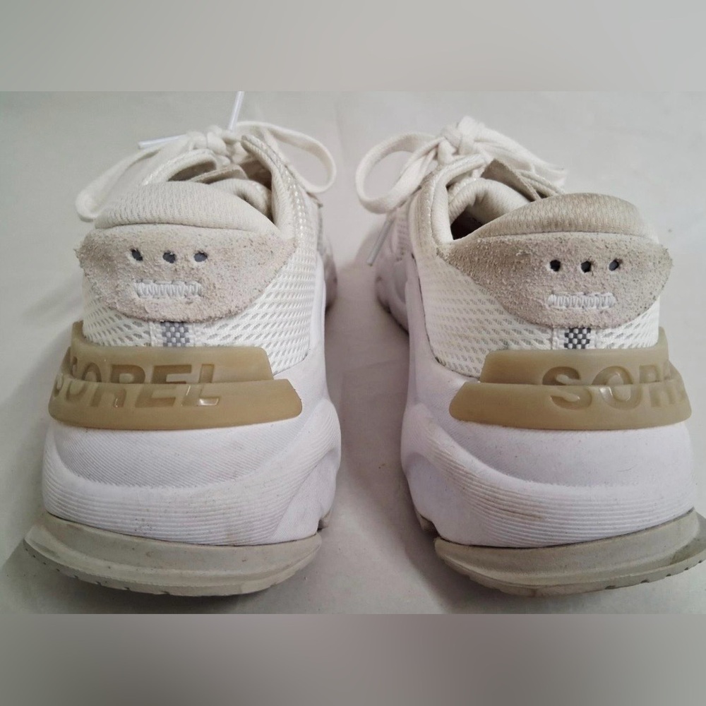 Sorel Women’s Kinetic RNEGD Sneakers in Sea Salt Size 9